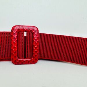 Vintage Astor Red Ribbed Stretch Belt w Textured Buckle Wide Elastic Waist Belt